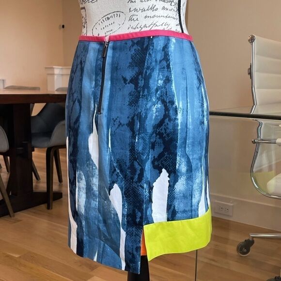 Tahari Color blocking snakeskin skirt - 2 - Picture 4 of 12